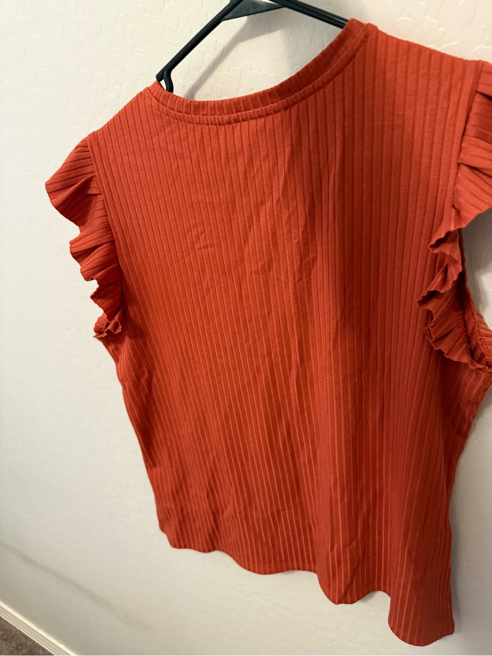 Time and Tru Ribbed Rust Ruffle Sleeve Tank - Picture 2 of 2